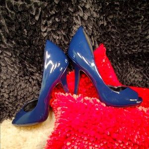 JESSICA SIMPSON Blue Patent Leather Peep Toe Platform Pump High Heels